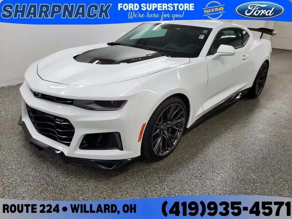 2021 Chevrolet Camaro ZL1 Coupe's photo