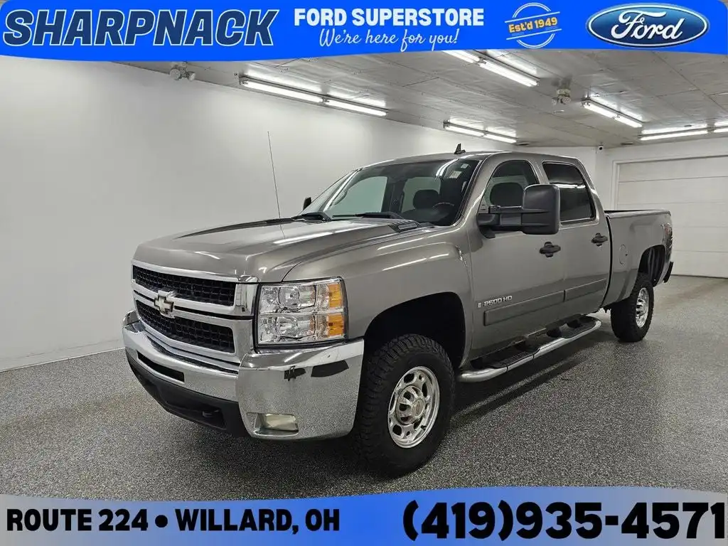2008 Chevrolet Silverado HD 1LT 4WD Crew Cab SWB's photo