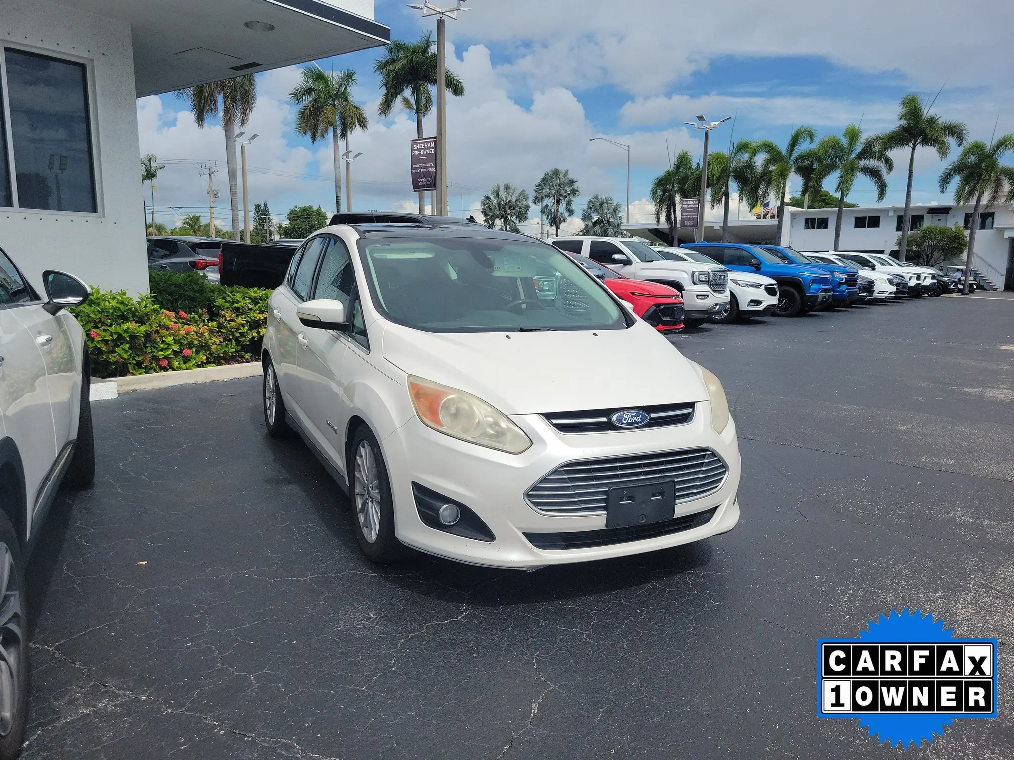 2013 Ford C-Max Hybrid SEL photo 5