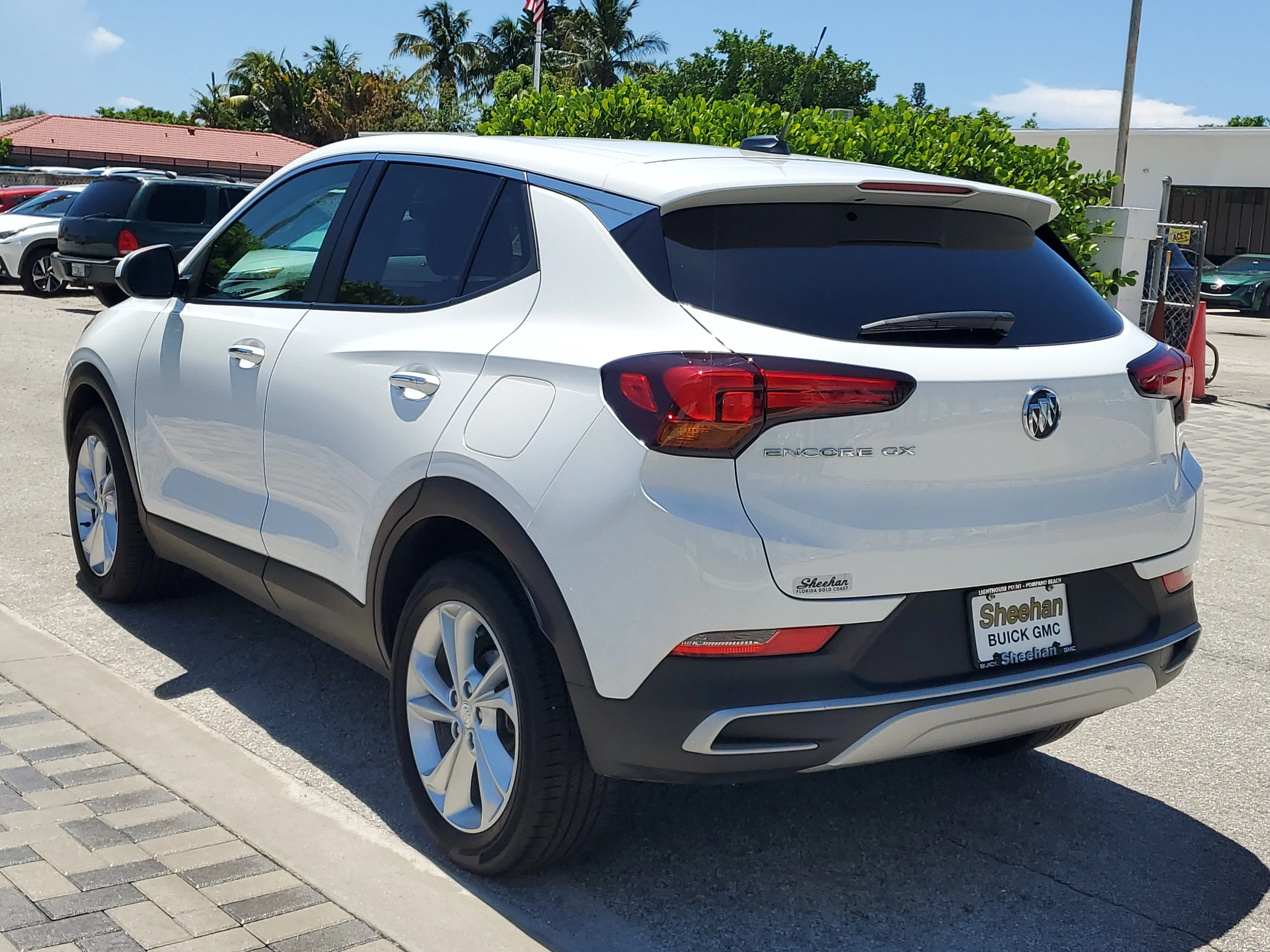 2023 Buick Encore GX Preferred photo 3