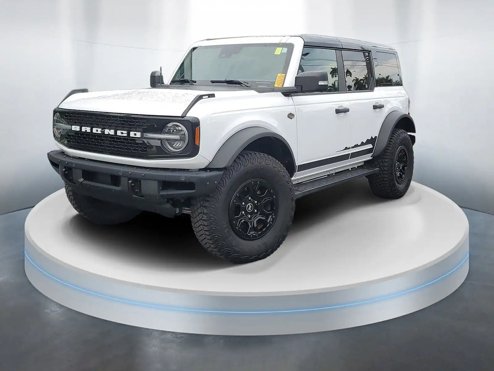 2024 Ford Bronco Wildtrak 4x4's photo