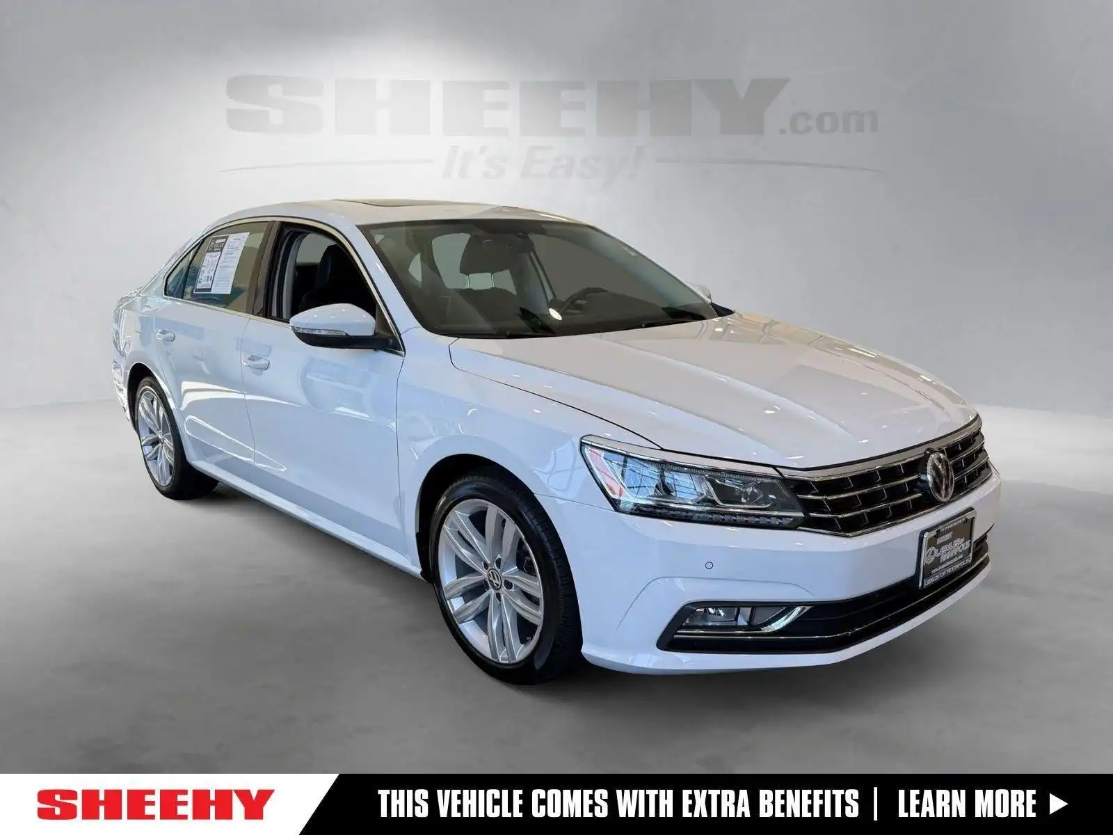 2018 Volkswagen Passat 2.0T SE Auto's photo