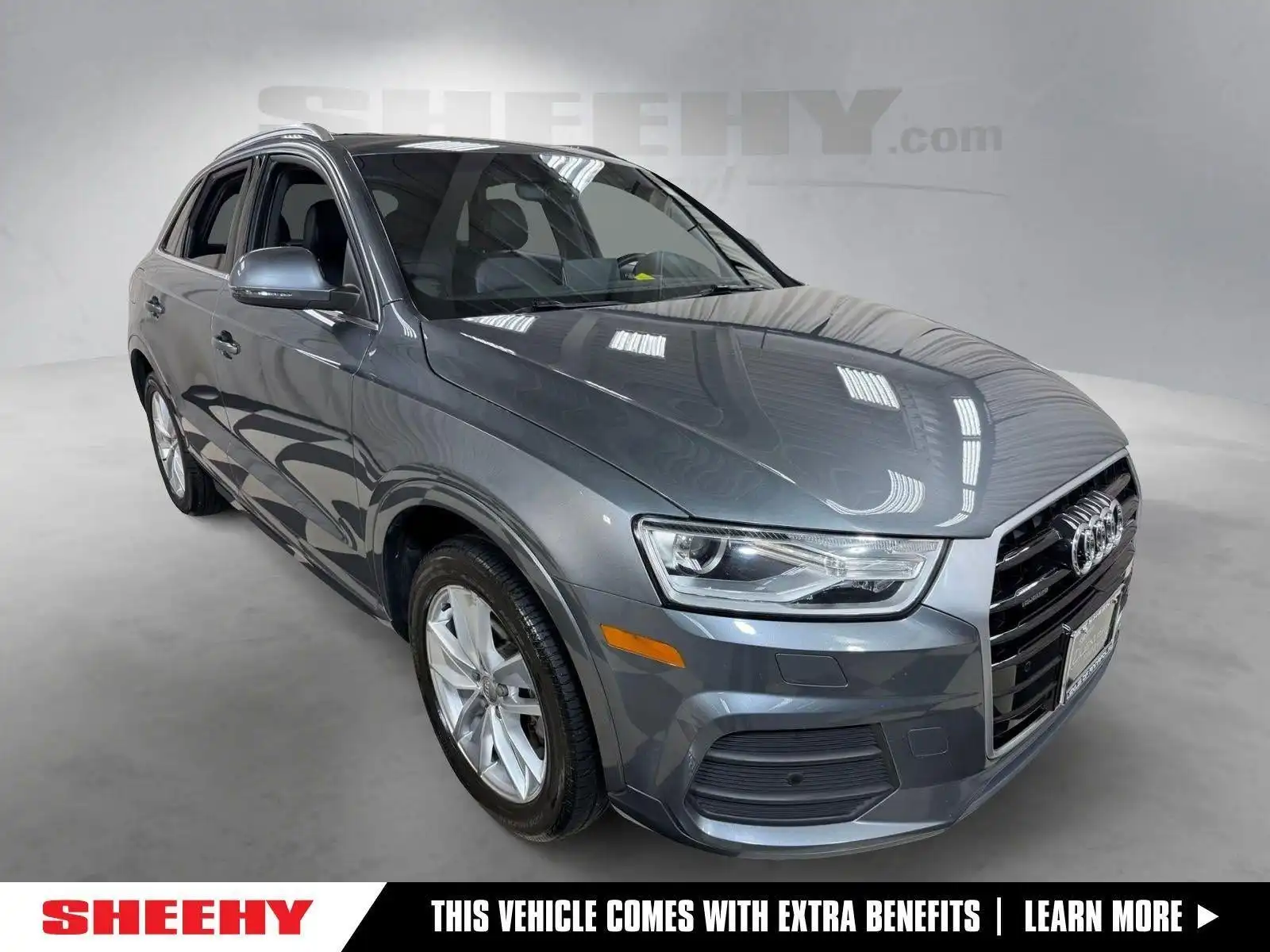 2016 Audi Q3 2.0T quattro tiptronic Premium Plus's photo