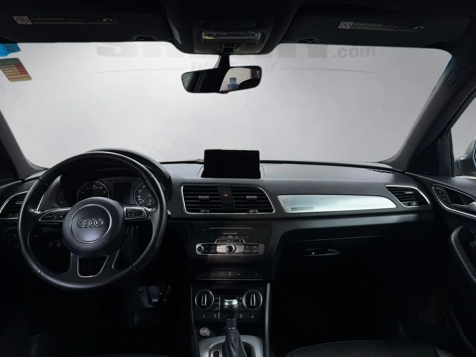 2016 Audi Q3 2.0T quattro tiptronic Premium Plus photo 3