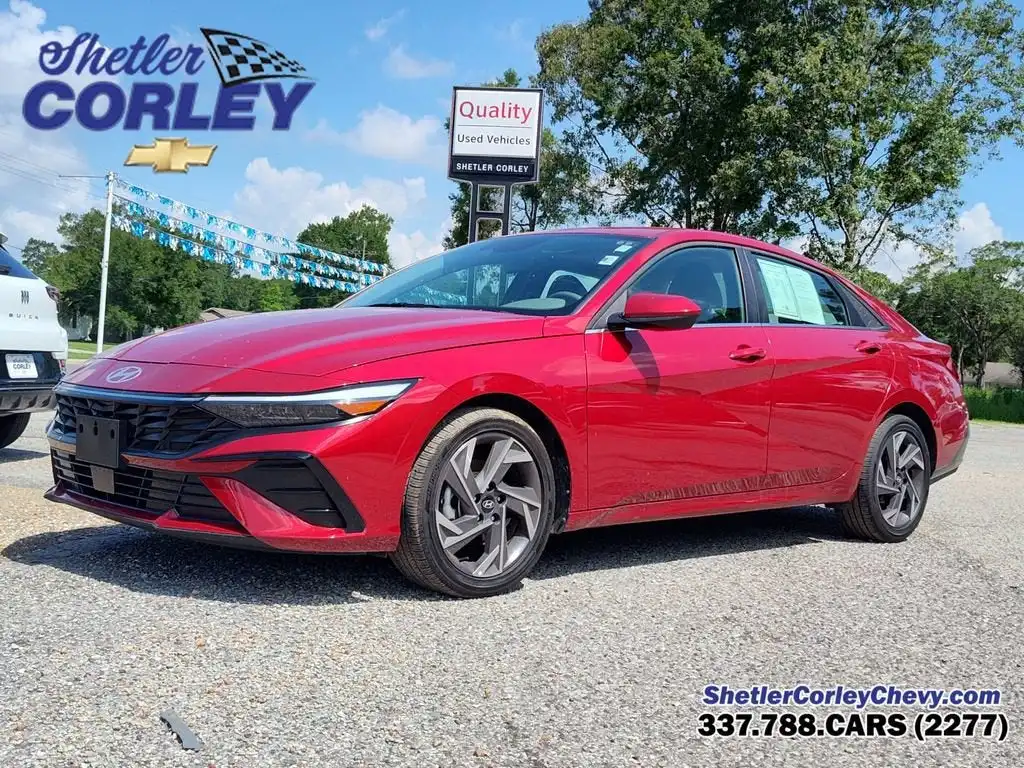 2025 Hyundai Elantra 2.0 SEL Convenience IVT's photo