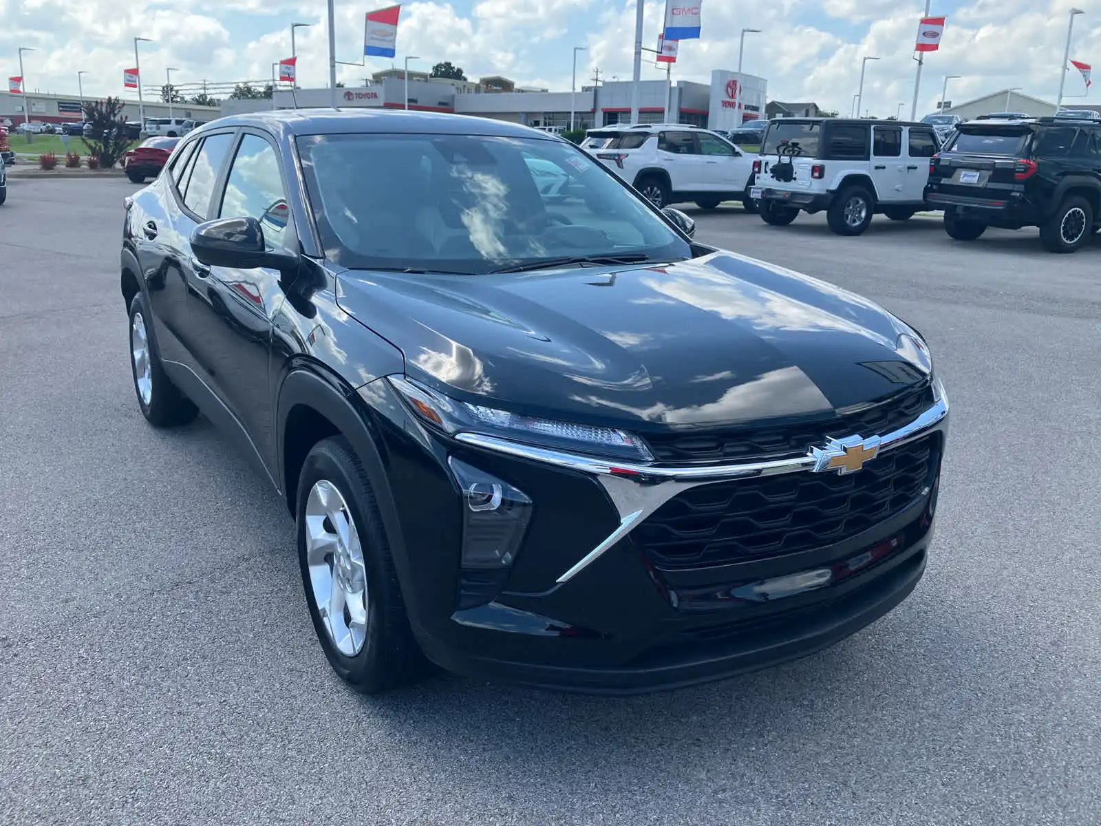 2026 Chevrolet Trax LS's photo