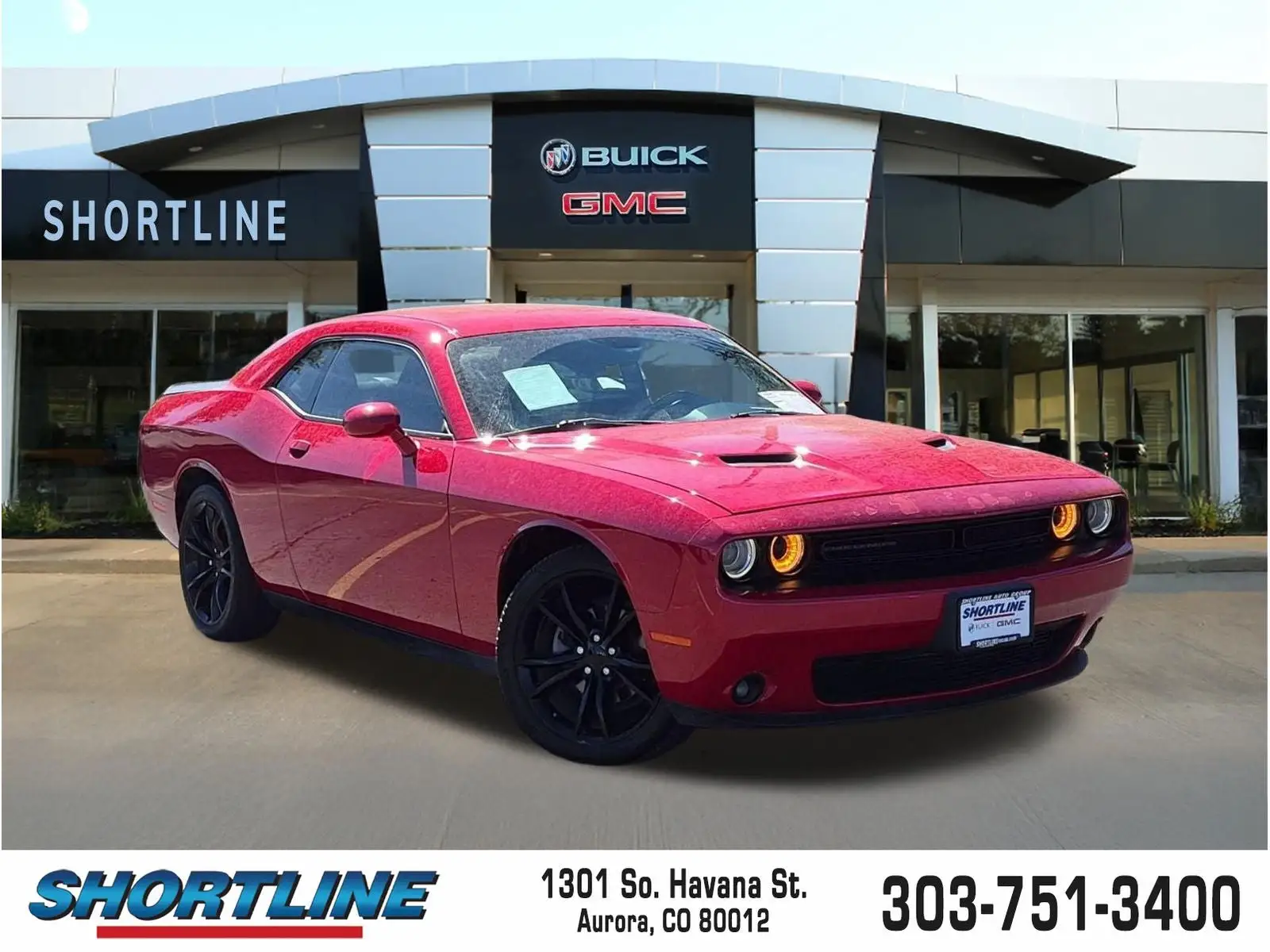 2016 Dodge Challenger SXT photo 1