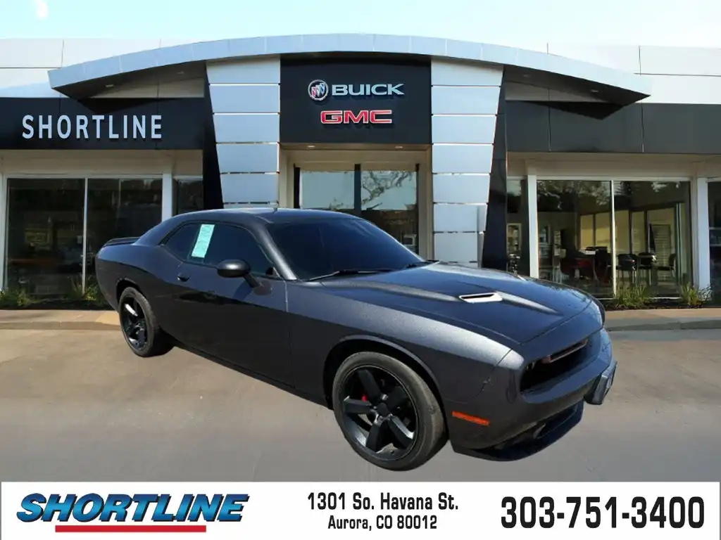 2019 Dodge Challenger SXT Auto's photo