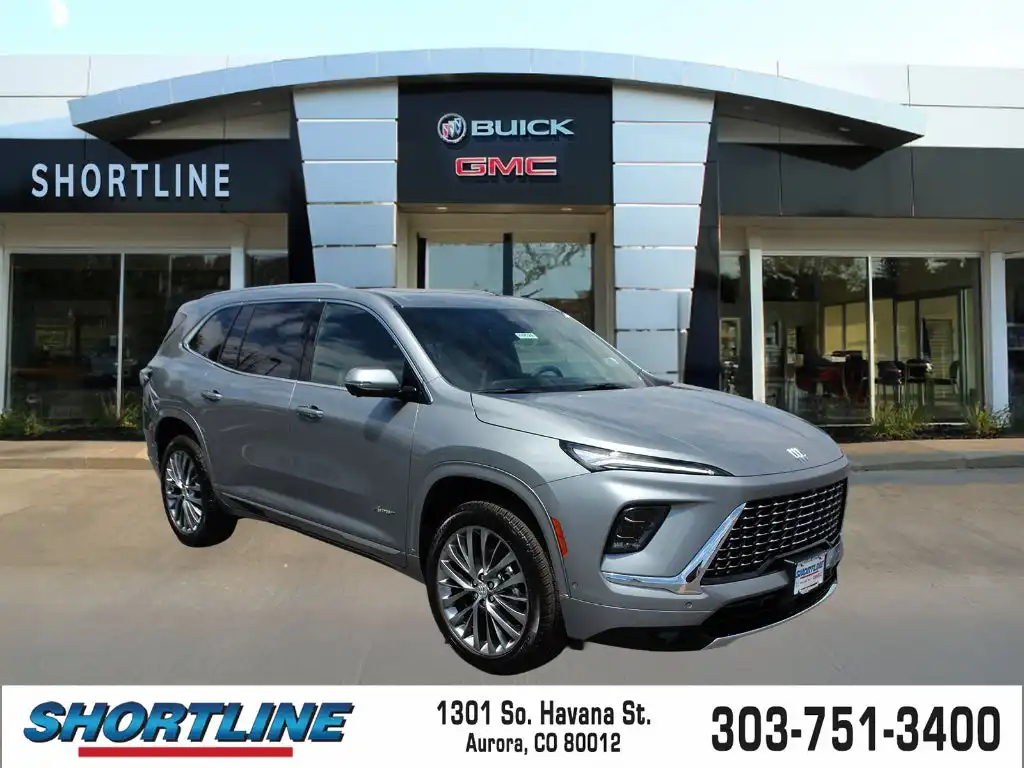 2026 Buick Enclave Avenir AWD's photo
