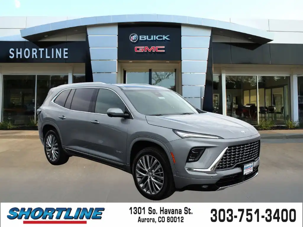 2026 Buick Enclave Avenir AWD's photo