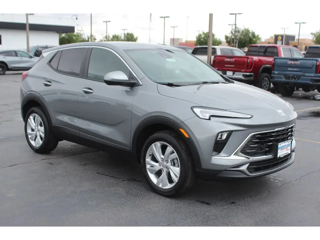 2026 Buick Encore GX Preferred AWD photo 5