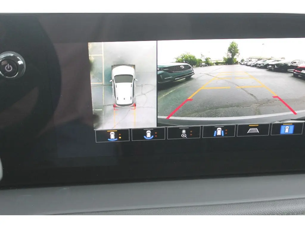 2026 Buick Encore GX Preferred AWD photo 3