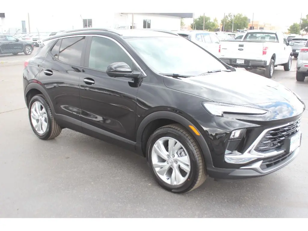2026 Buick Encore GX Preferred AWD photo 5