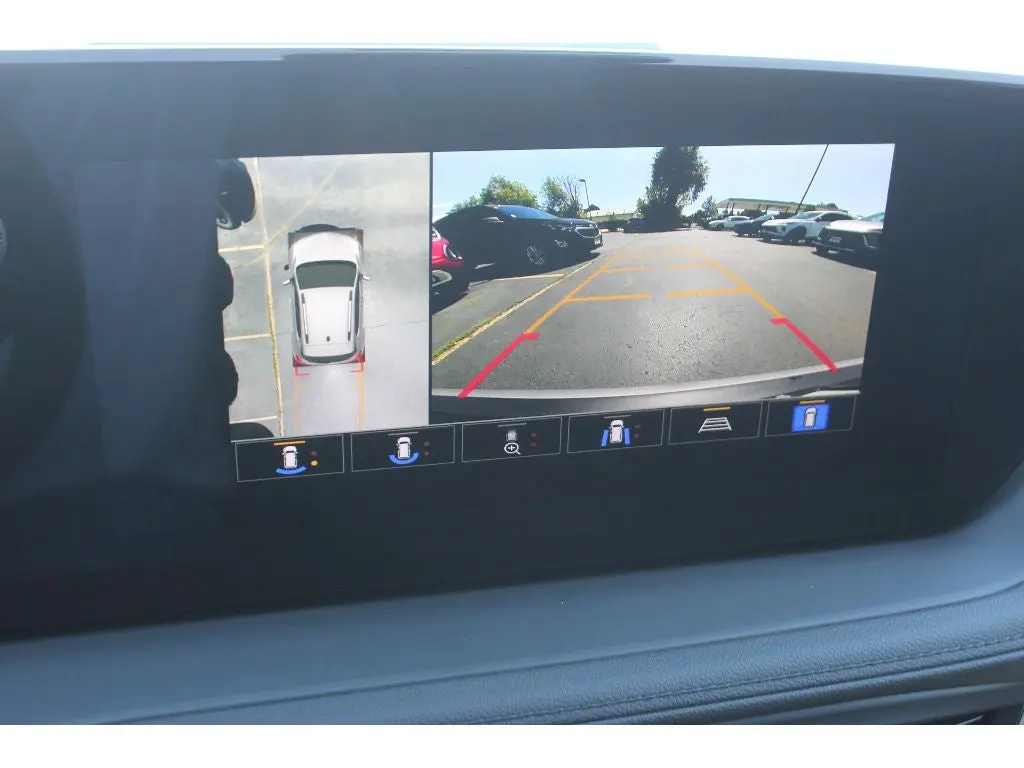 2026 Buick Encore GX Preferred AWD photo 3