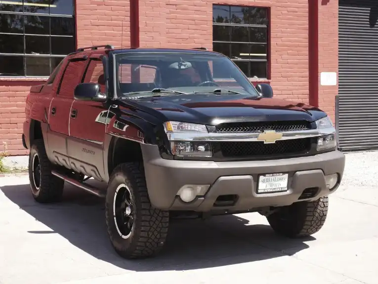 2004 Chevrolet Avalanche 4x4 1500 Series's photo