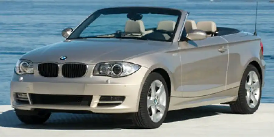 2011 BMW 1 Series 128i Convertible SULEV's photo