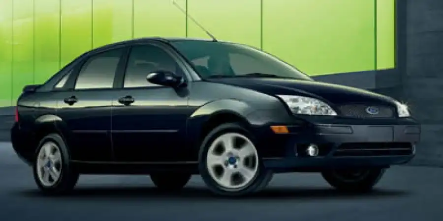 2006 Ford Focus ZX4 SES's photo