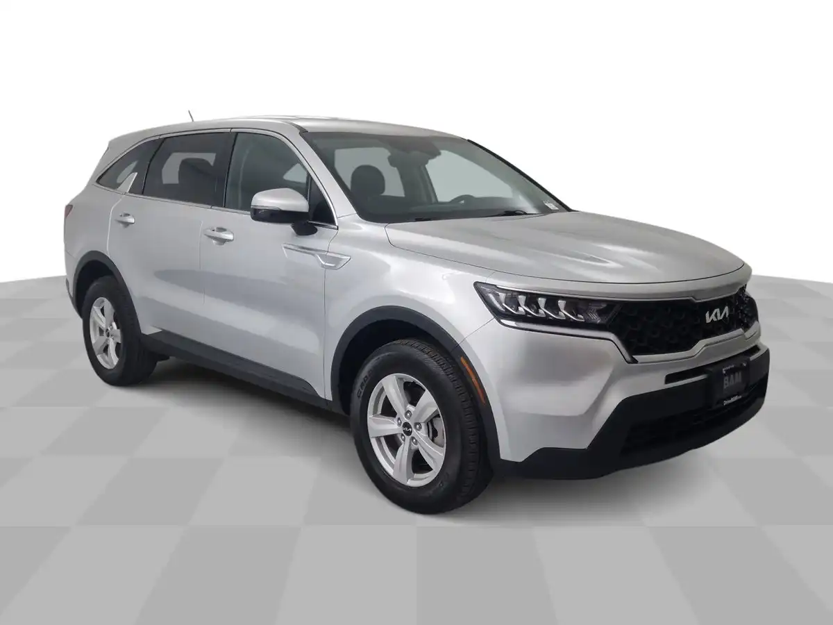 2022 Kia Sorento LX AT 4WD's photo