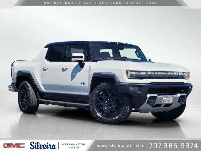 2025 GMC Hummer EV 2X's photo