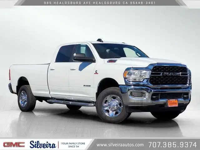 2022 RAM 3500 Big Horn 4X4 Crew Cab LWB's photo