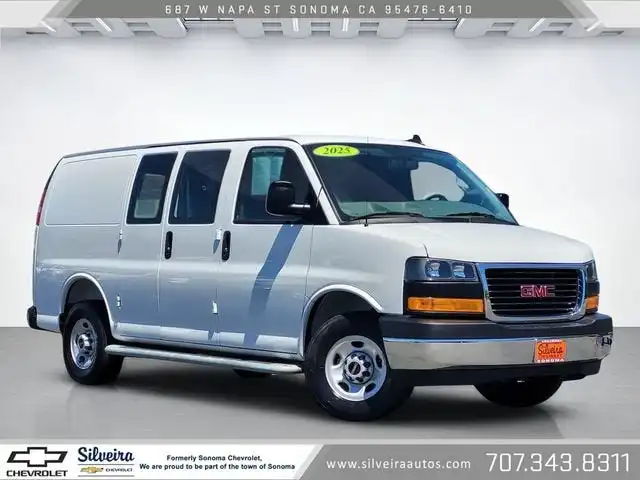 2025 GMC Savana 2500's photo