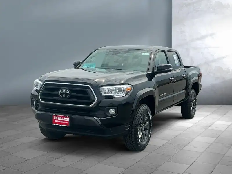 2023 Toyota Tacoma SR5 Double Cab 4WD V6 Auto Short Bed's photo