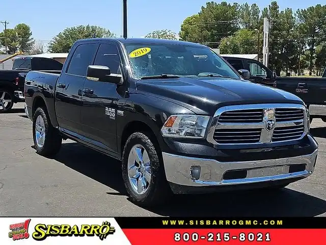 2019 RAM 1500 Classic Big Horn 4x4 Crew Cab 5'7's photo