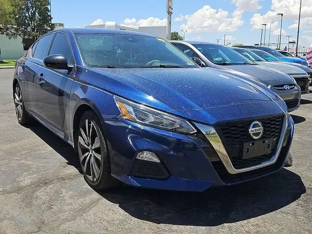 2021 Nissan Altima 2.5 SR's photo