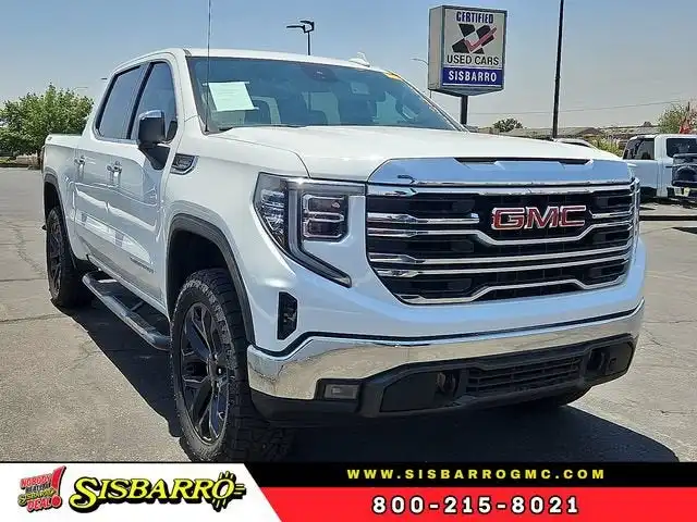 2023 GMC Sierra 4WD Crew Cab Short Box SLT's photo