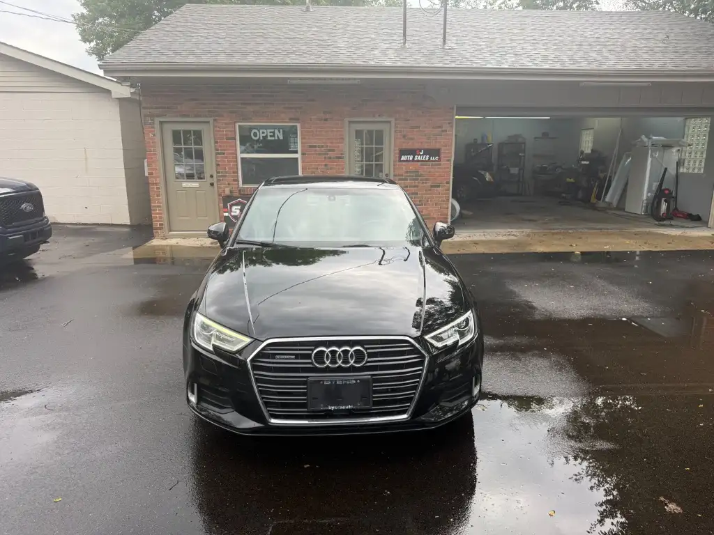 2018 Audi A3 2.0T quattro S tronic Premium's photo