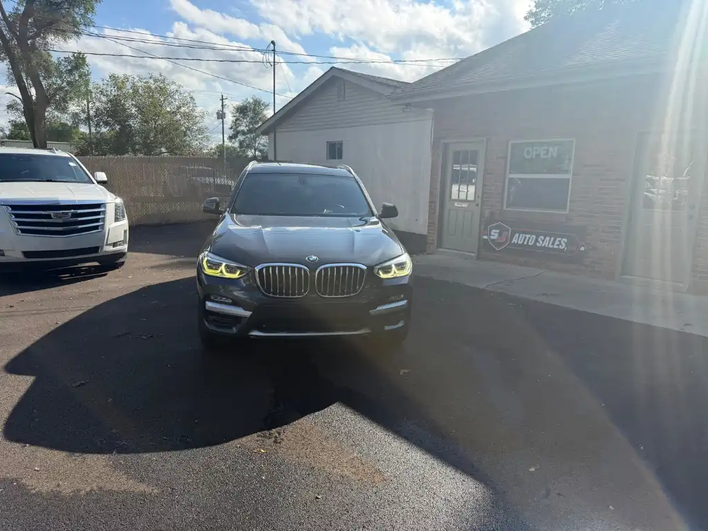 2018 BMW X3 xDrive30i's photo