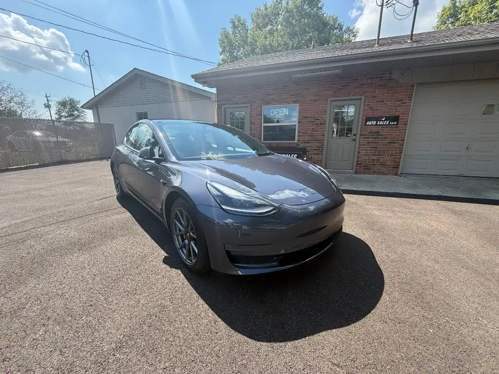 2021 Tesla Model 3 Long Range Dual Motor AWD's photo