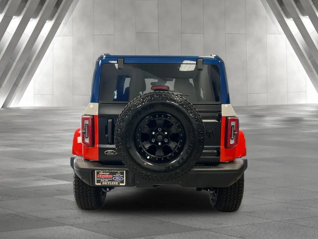 2025 Ford Bronco Stroppe 4x4 photo 4