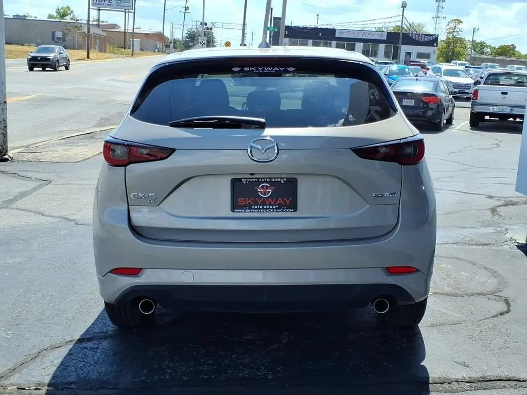 2025 Mazda CX-5 Select AWD Auto Package S photo 5