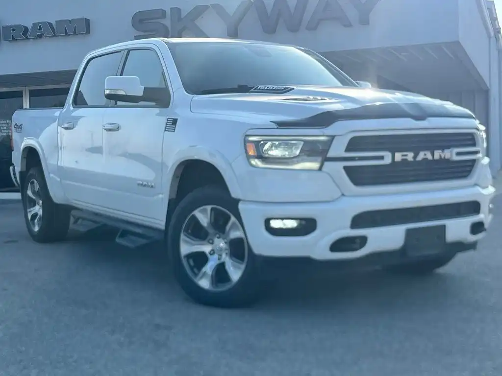 2020 RAM 1500 Laramie 4x4 Crew Cab 5'7's photo
