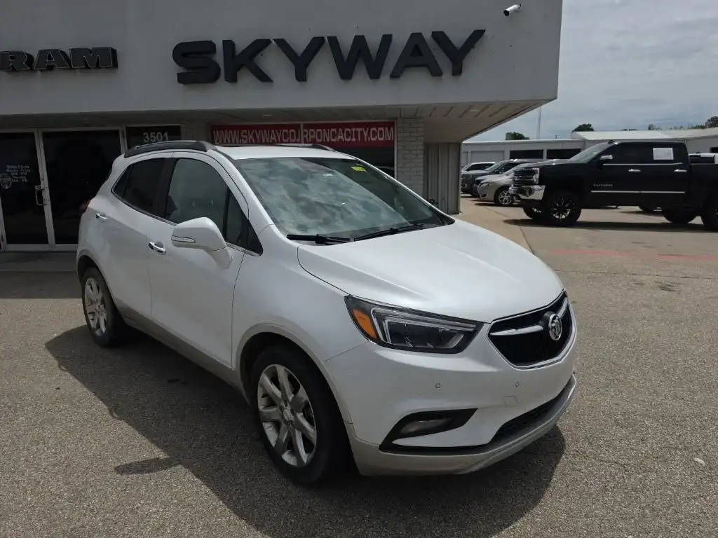 2017 Buick Encore Premium's photo