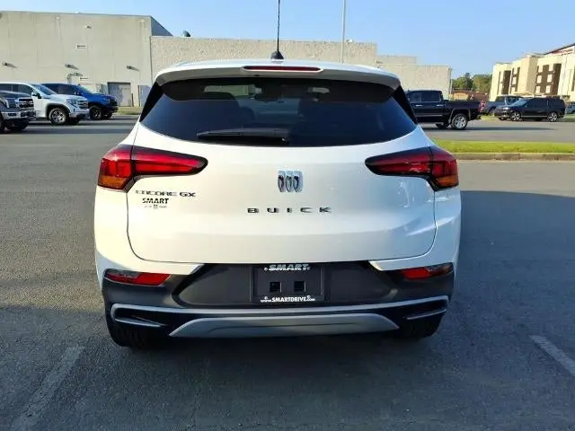 2026 Buick Encore GX Preferred photo 4