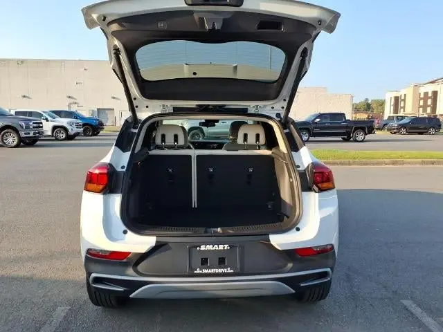 2026 Buick Encore GX Preferred photo 5