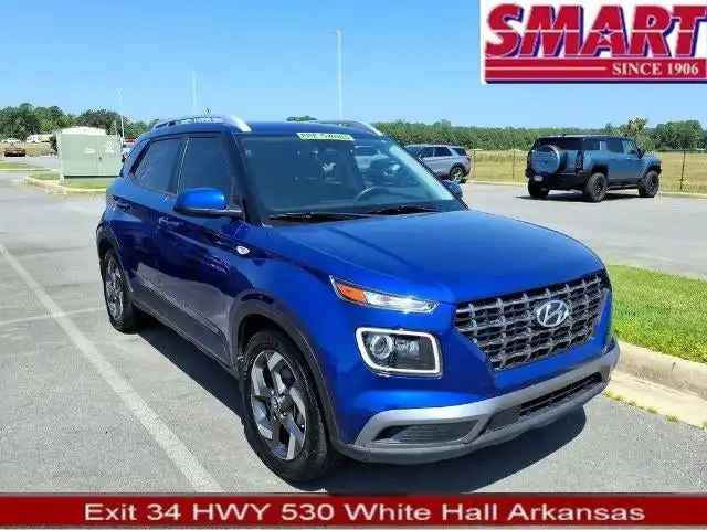 2024 Hyundai Venue Limited IVT's photo