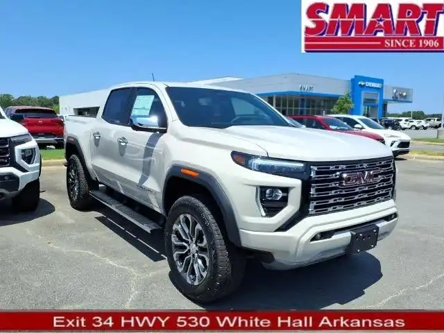 2026 GMC Canyon 4WD Denali Crew Cab Short Box's photo