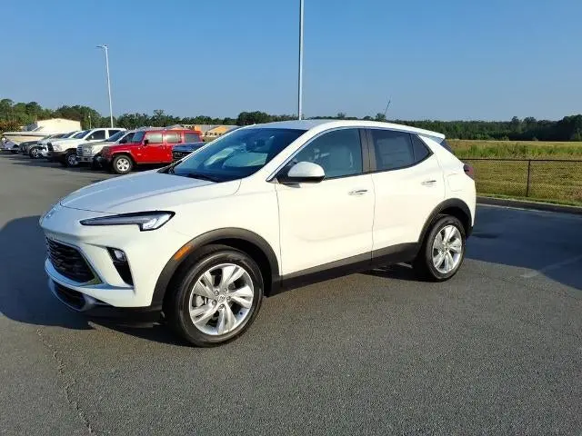 2026 Buick Encore GX Preferred photo 3