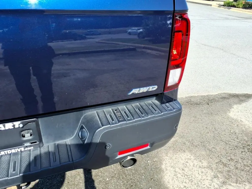 2022 Honda Ridgeline RTL-E AWD photo 5