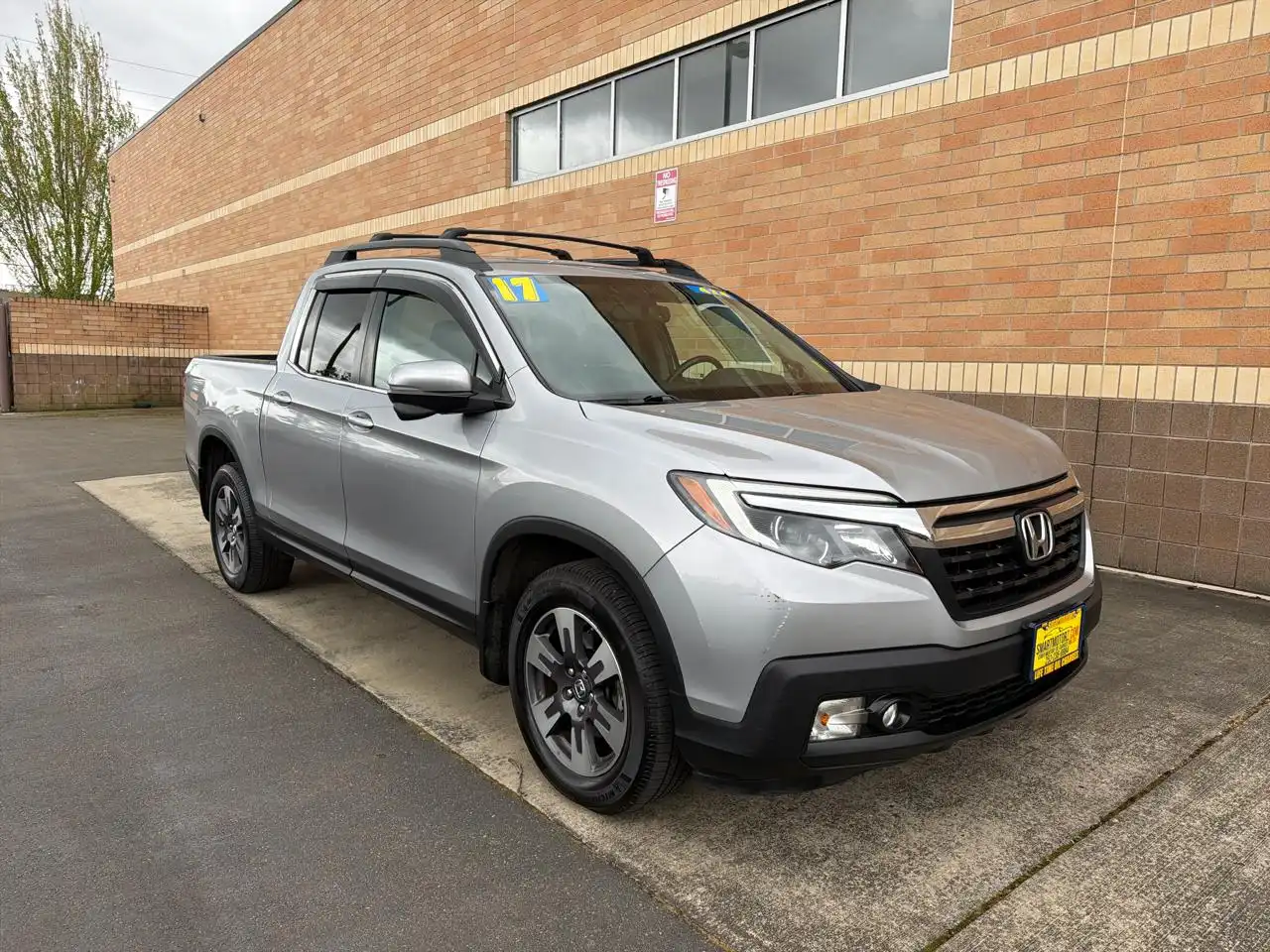 2017 Honda Ridgeline RTL AWD T's photo