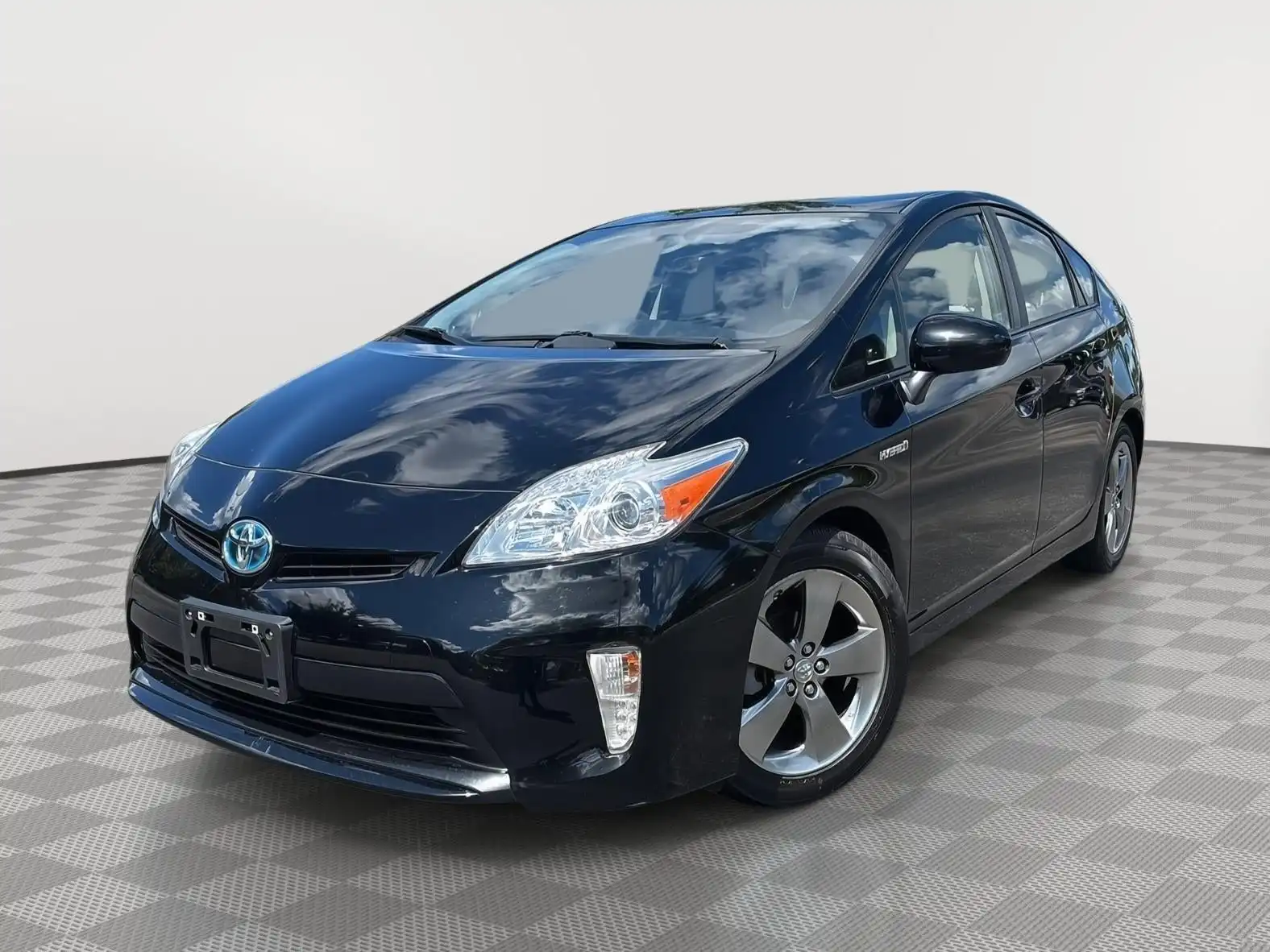 2013 Toyota Prius One (Fleet)'s photo