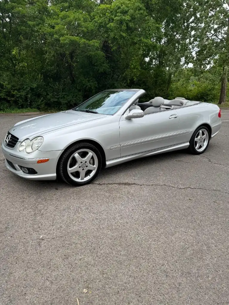 2004 Mercedes-Benz CLK-Class CLK500 Cabriolet's photo