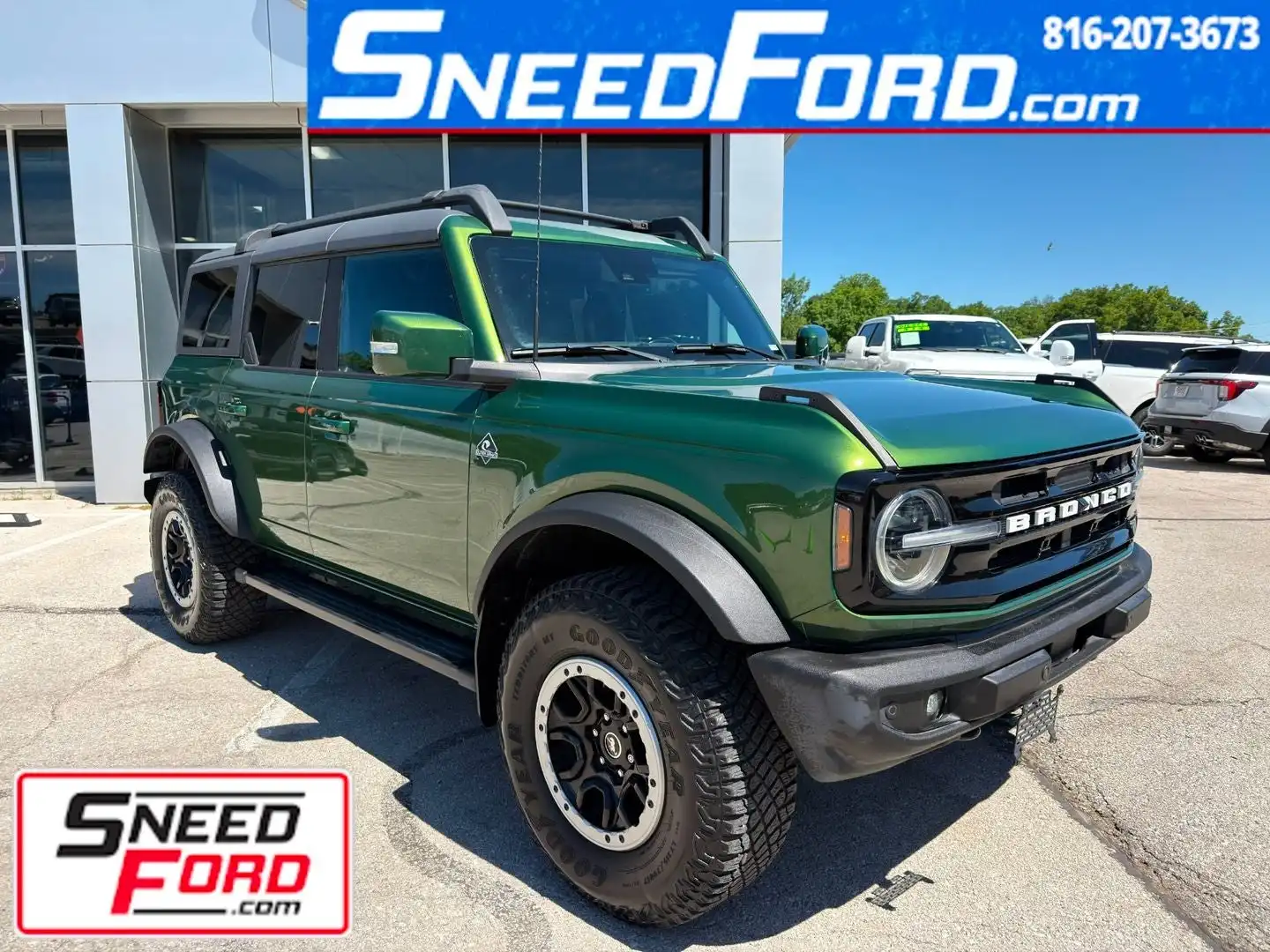 2023 Ford Bronco Outer Banks 4x4's photo