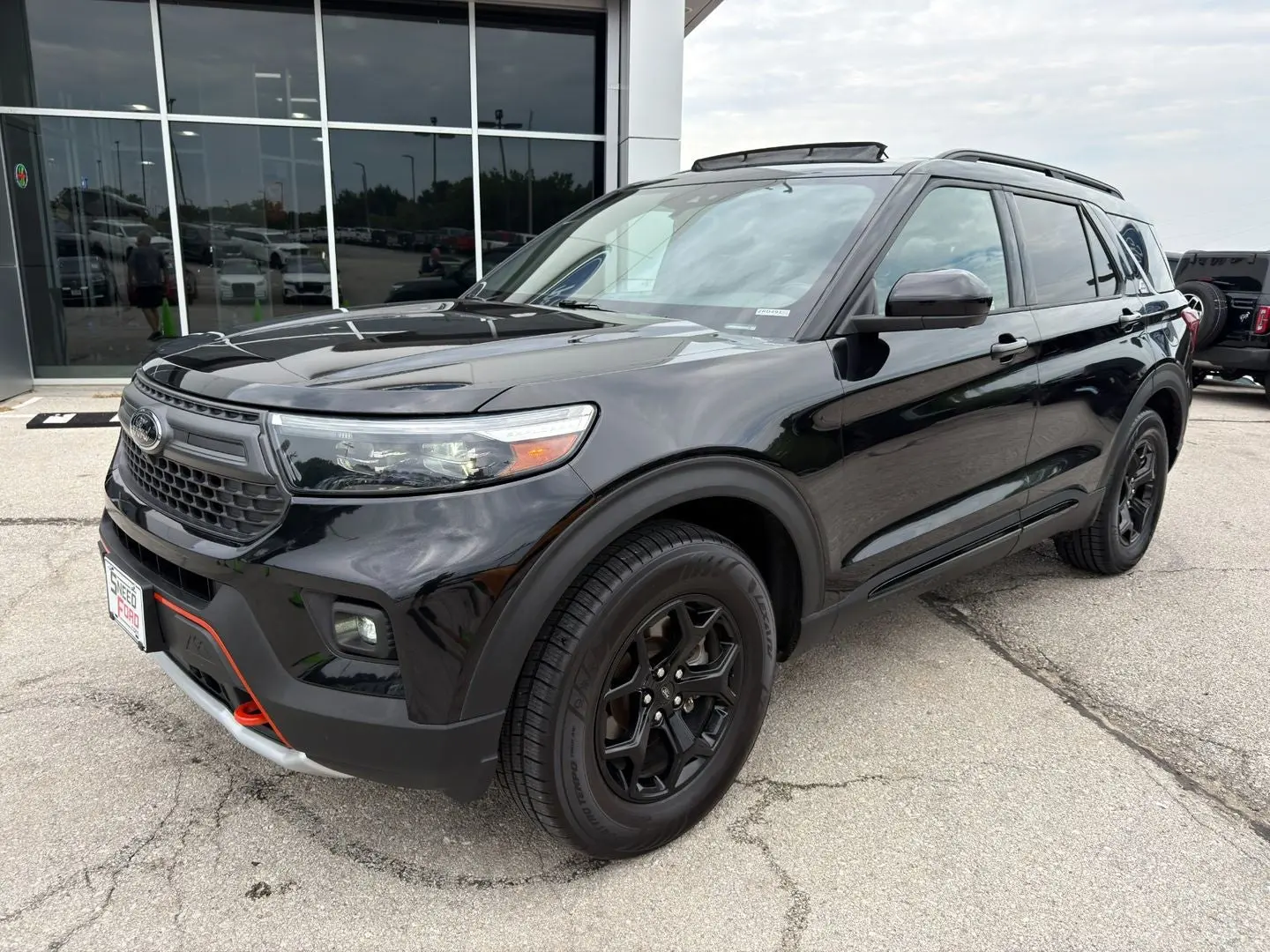 2022 Ford Explorer TIMBERLINE 4WD photo 3