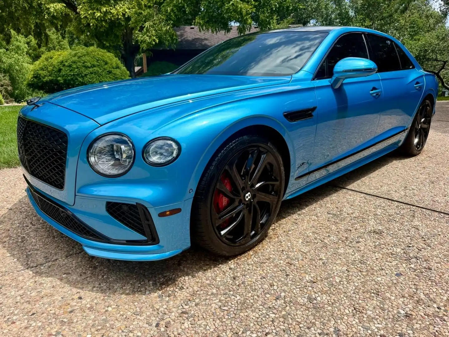 2025 Bentley Flying Spur Speed's photo
