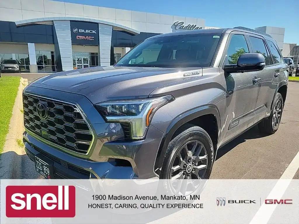 2024 Toyota Sequoia Platinum 4WD i-FORCE MAX Hybrid's photo