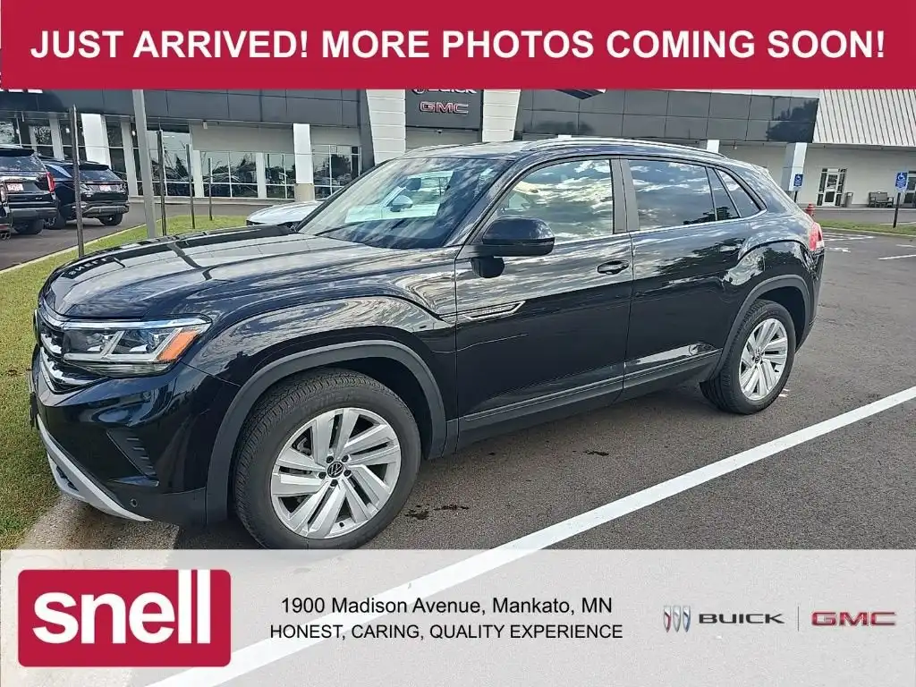 2021 Volkswagen Atlas Cross Sport 3.6L V6 SE with Tech 4Motion's photo